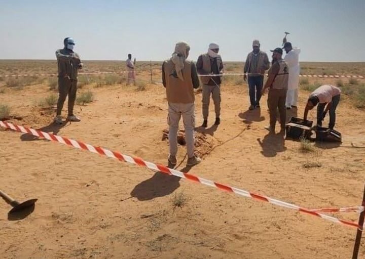 National Commission for Missing Persons Responds to Sites in Deir ez-Zor