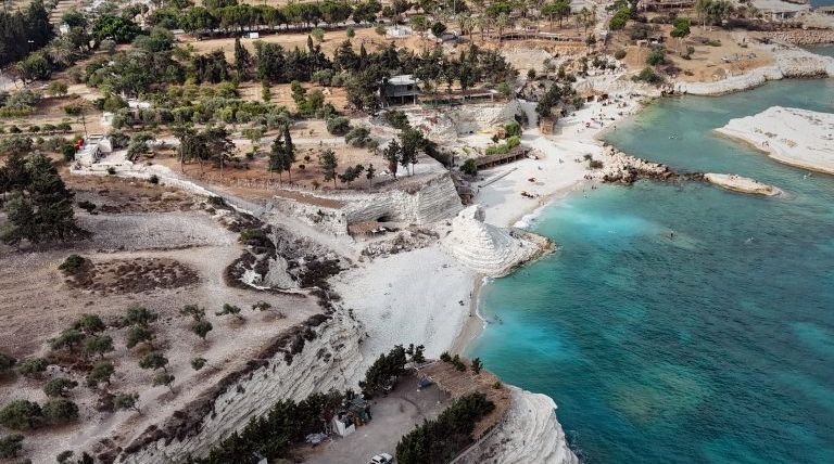Mild Summer Weather Expected Across Syria with Chance of Light Rain