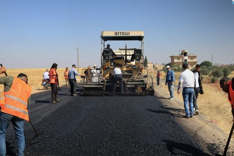 Road Maintenance Works Begin on Fafin-Um Hosh Route in Aleppo