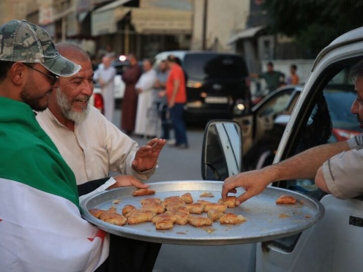 Residents of Al-Dumayr Celebrate Death Sentence for Atef Najib
