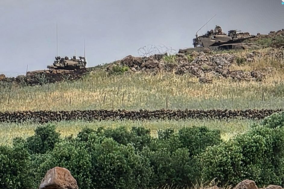 Israeli Artillery Strikes Quneitra Countryside