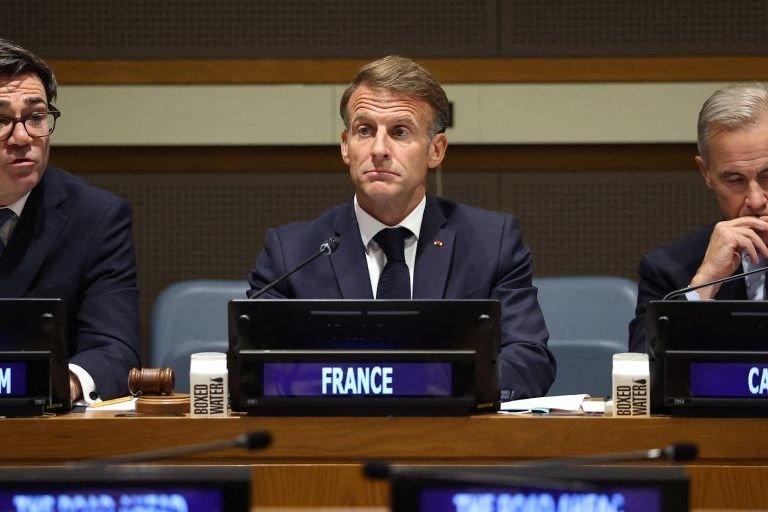 Macron Reaffirms France’s Support for Syria’s Sovereignty