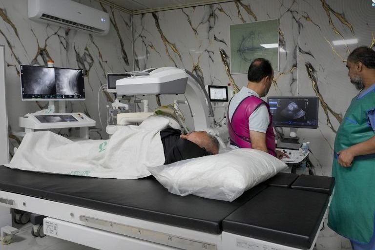 Lithotripsy Department Opens at Daraa National Hospital