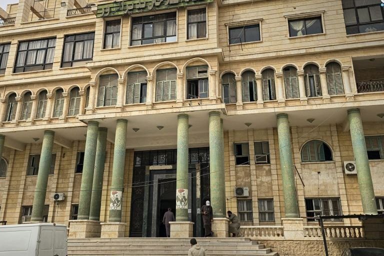 Deir ez-Zor Agricultural Bank Pays 75% of Wheat Dues