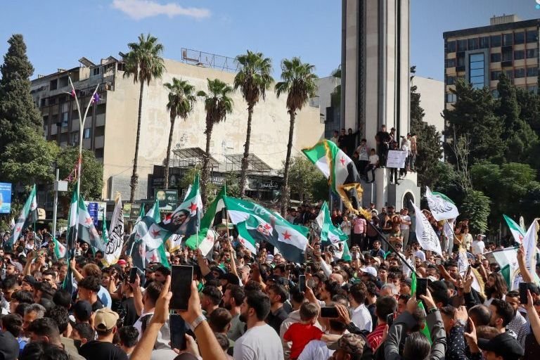 Homs Residents Hold Rally Condemning Israeli Strikes in Southern Syria