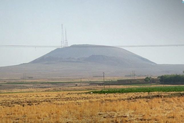 Specialist Teams Survey Mysterious Vapors in Hasakah’s Jabal Kawkab