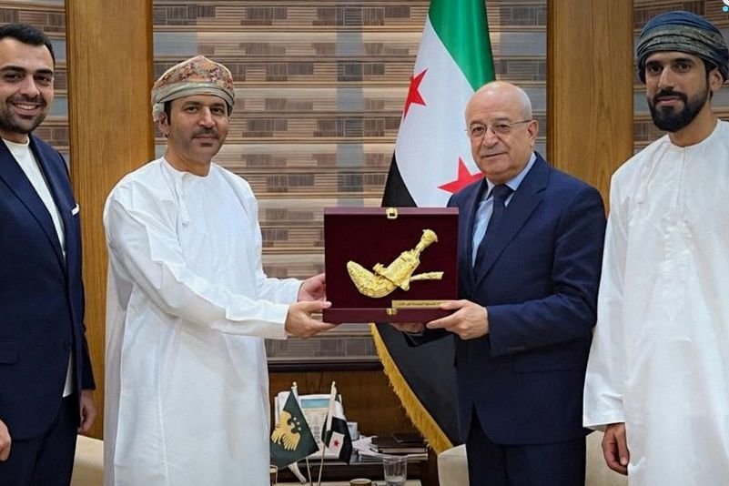 Syria and Oman Discuss Cooperation in Bus Manufacturing and Transport